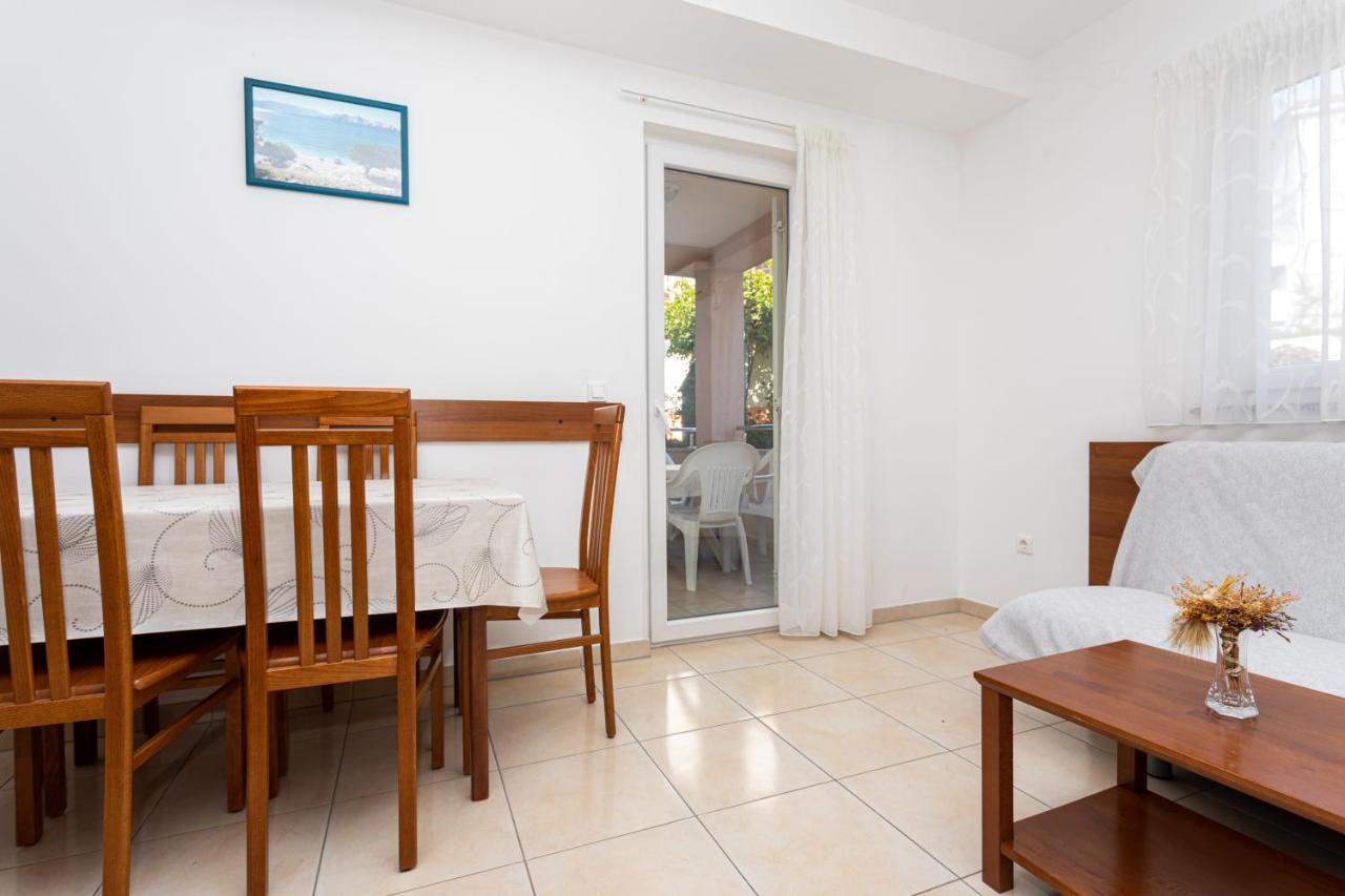 Apartments Crnekovic V Baška Esterno foto