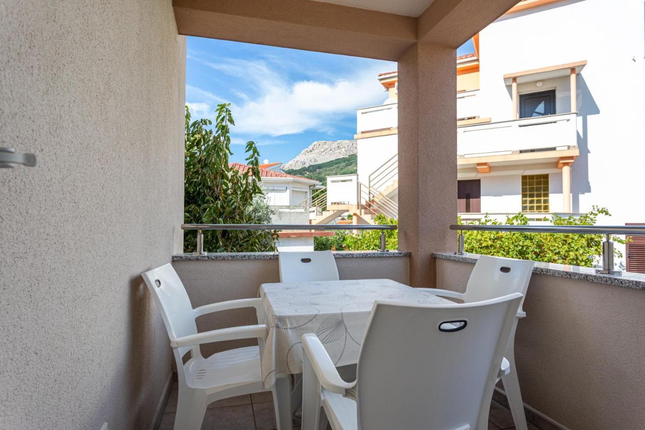 Apartments Crnekovic V Baška Esterno foto